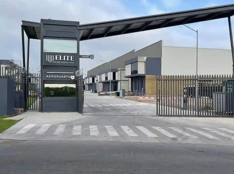 parque industrial acceso principal